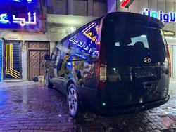هيونداي ستاريا